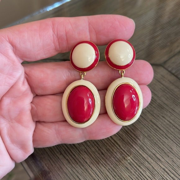 Vintage Joan Rivers Red and Ivory Drop Enamel Clip Earrings - Picture 14 of 16